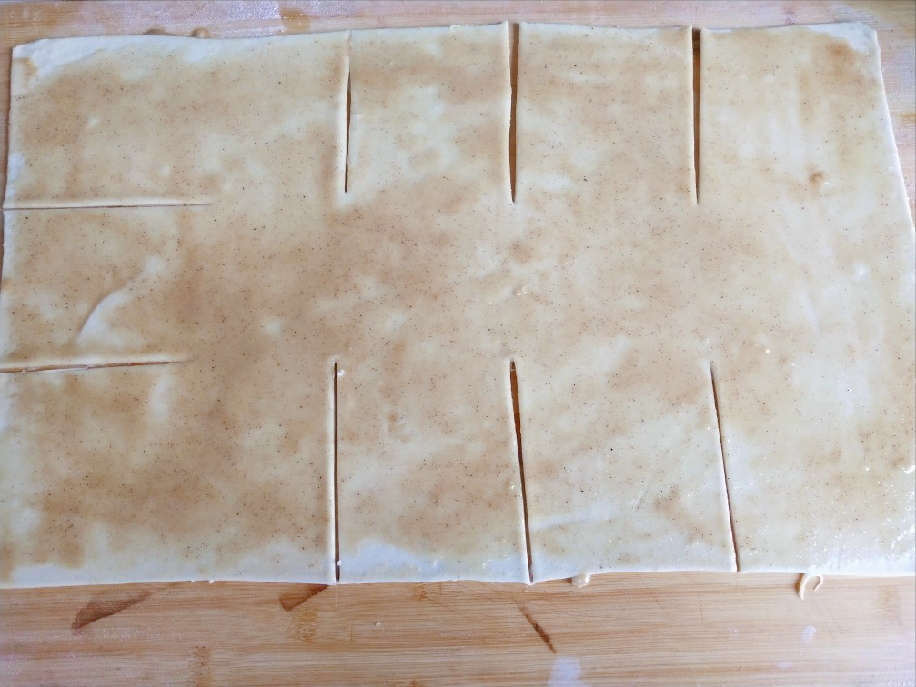 千層餅怎么做才好吃？原來和面有技巧，做對(duì)了外黃里暄，酥軟油潤