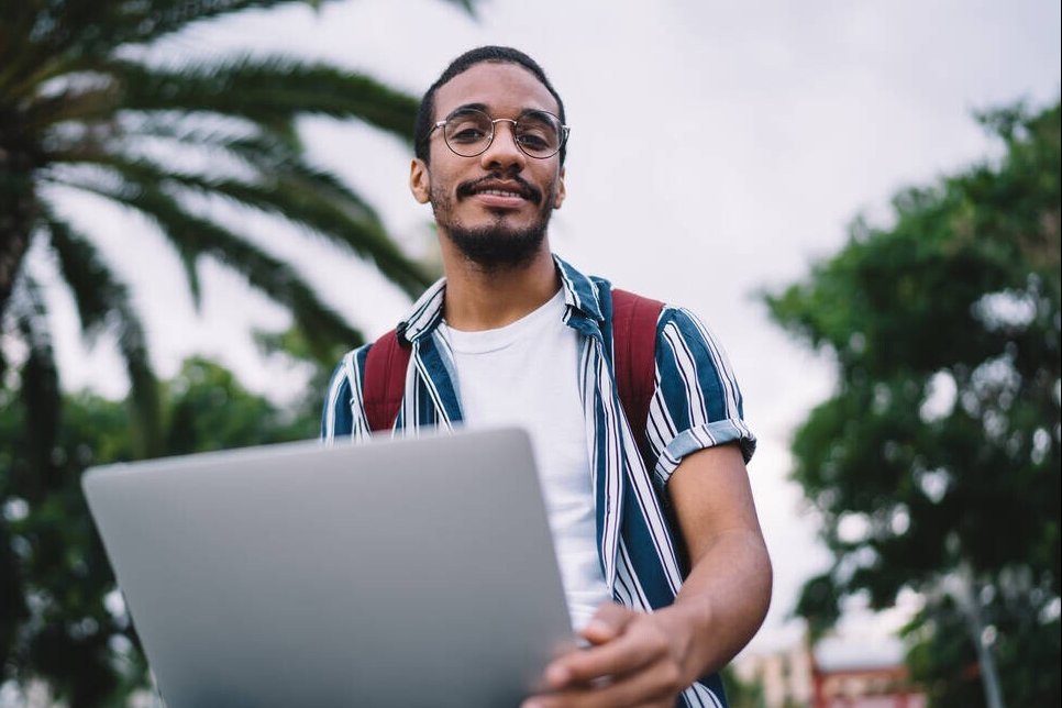 自媒體接單平臺匯總，這4個(gè)靠譜渠道，想掙錢的看過來