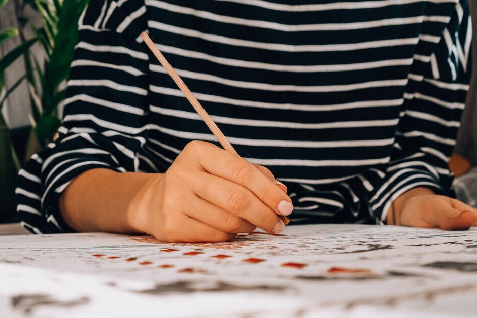 抖音自媒體如何做出爆款視頻？學(xué)會(huì)追熱點(diǎn)，快速打破流量池