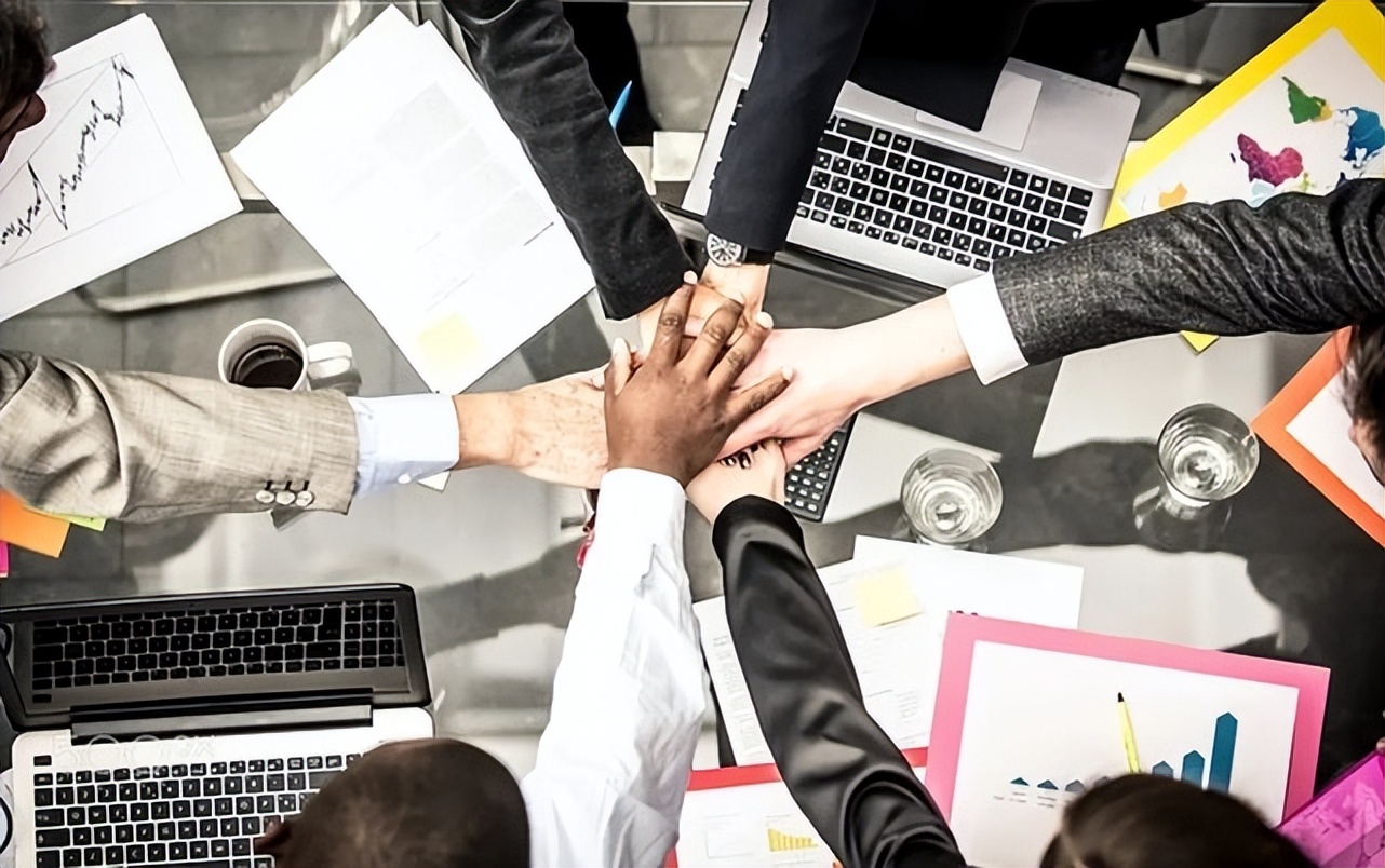 普通人怎么在抖音變現(xiàn)？想要在抖音月入1W+，把它開通就行了