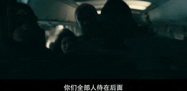 大尺度「R級」美劇回歸，盡皆癲狂