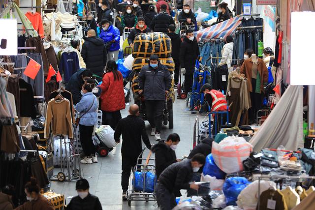 鄭州微商女裝貨源批發(fā)市場，鄭州微商女裝貨源批發(fā)市場地址？