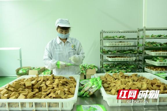 拼多多上的豆腐干能吃嗎，淘寶豆腐塊？