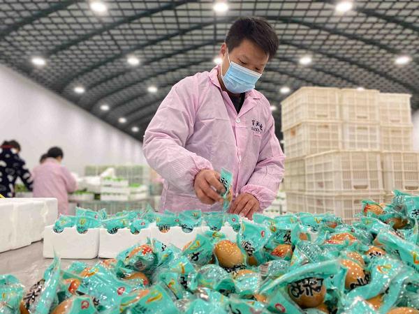 淘寶拼多多熱銷鋼花蛋貨源拿貨是真的嗎，拼多多松花蛋？